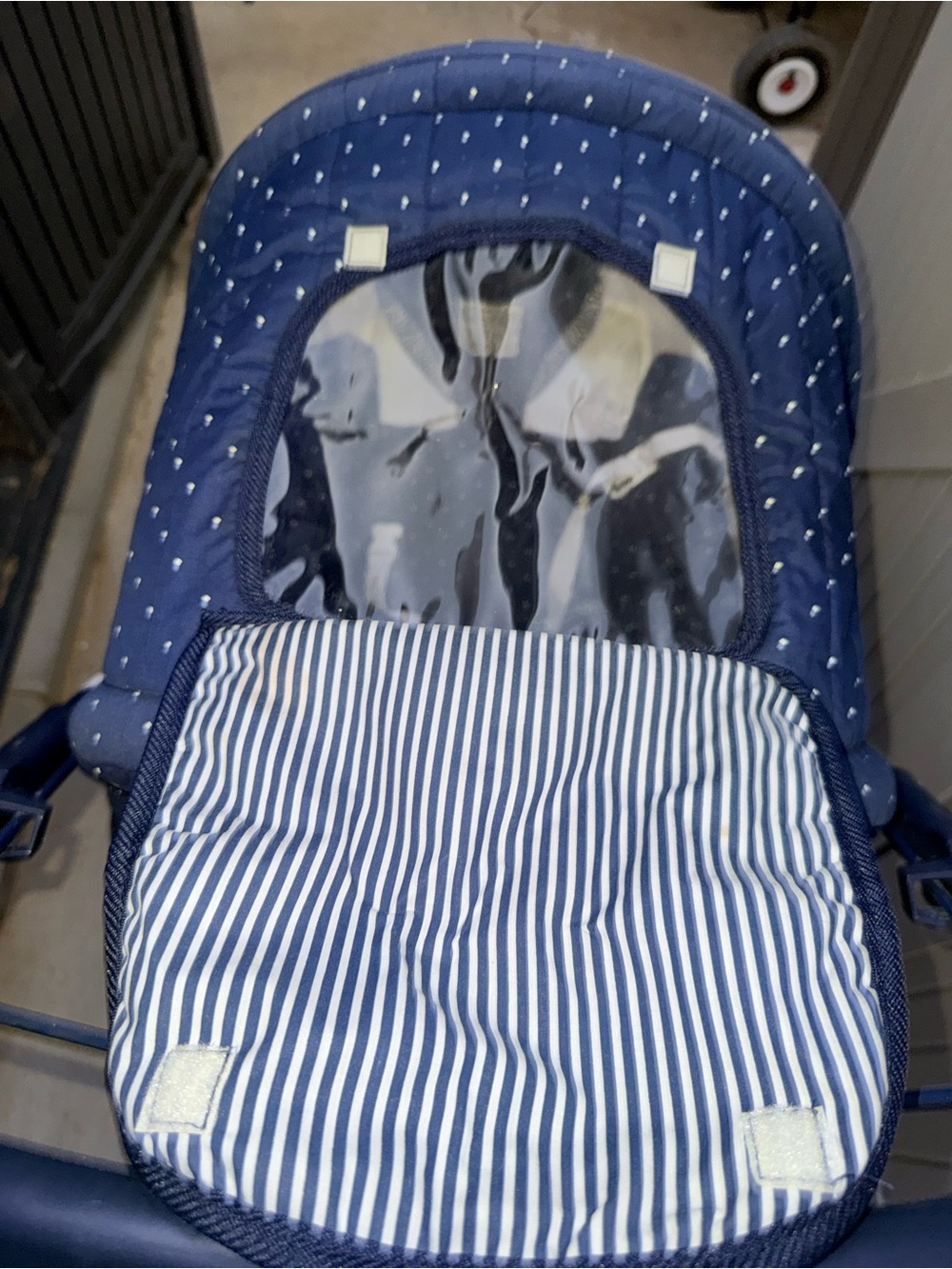 Vintage Graco 1980’s “790ND Series” Navy Polka Dot Stroller with Cream Accents - Picture 12 of 17